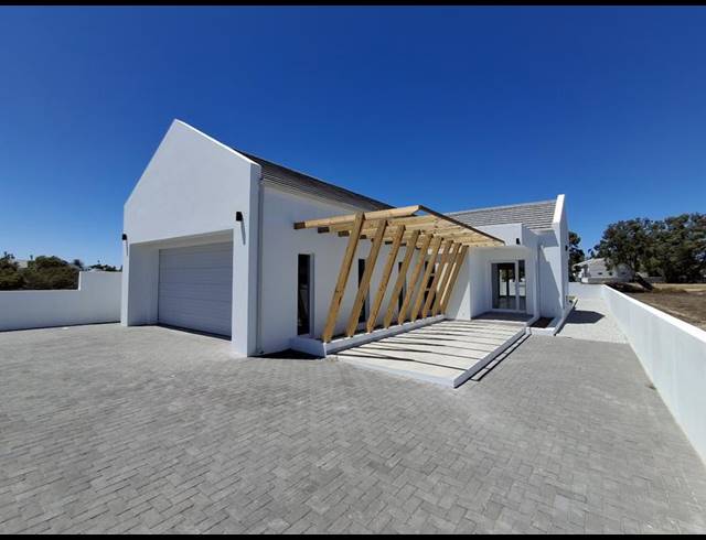 3 BEDROOM HOUSE FOR SALE IN SHELLEY POINT